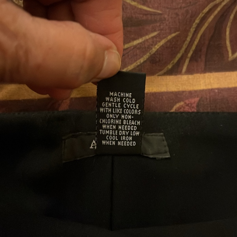 New black rayon/nylon/spandex wide leg pants from Macys - Picture 4 of 5